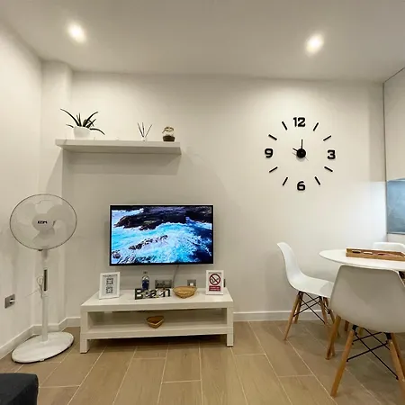 A2 Playa Canteras Apartment *