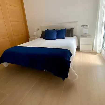 A2 Playa Canteras Apartment *
